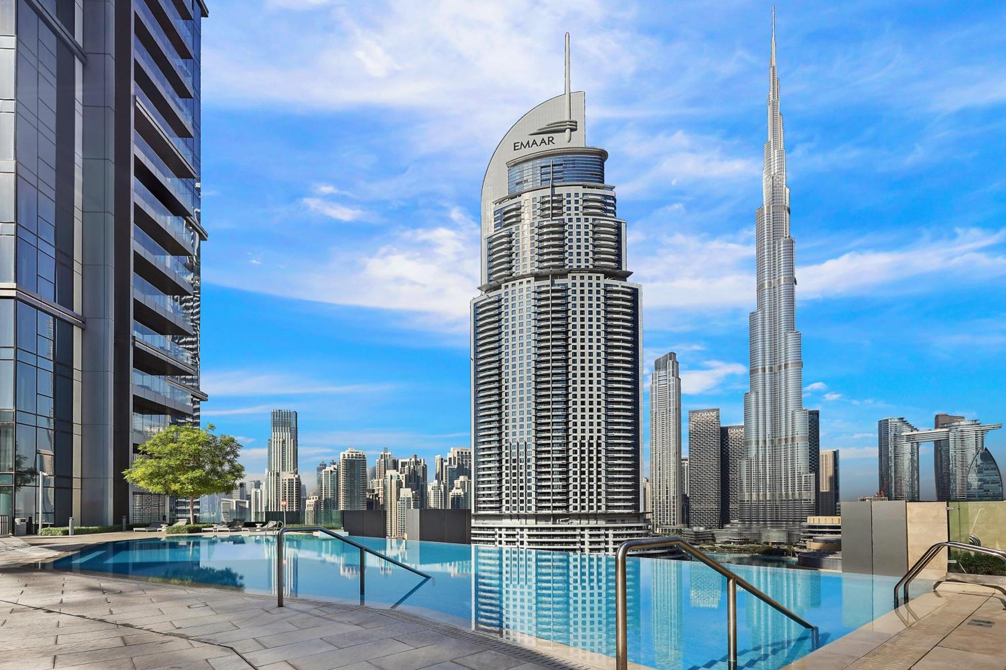 First Class 2Br With Full Burj Khalifa And Fountain View Дубай Екстер'єр фото