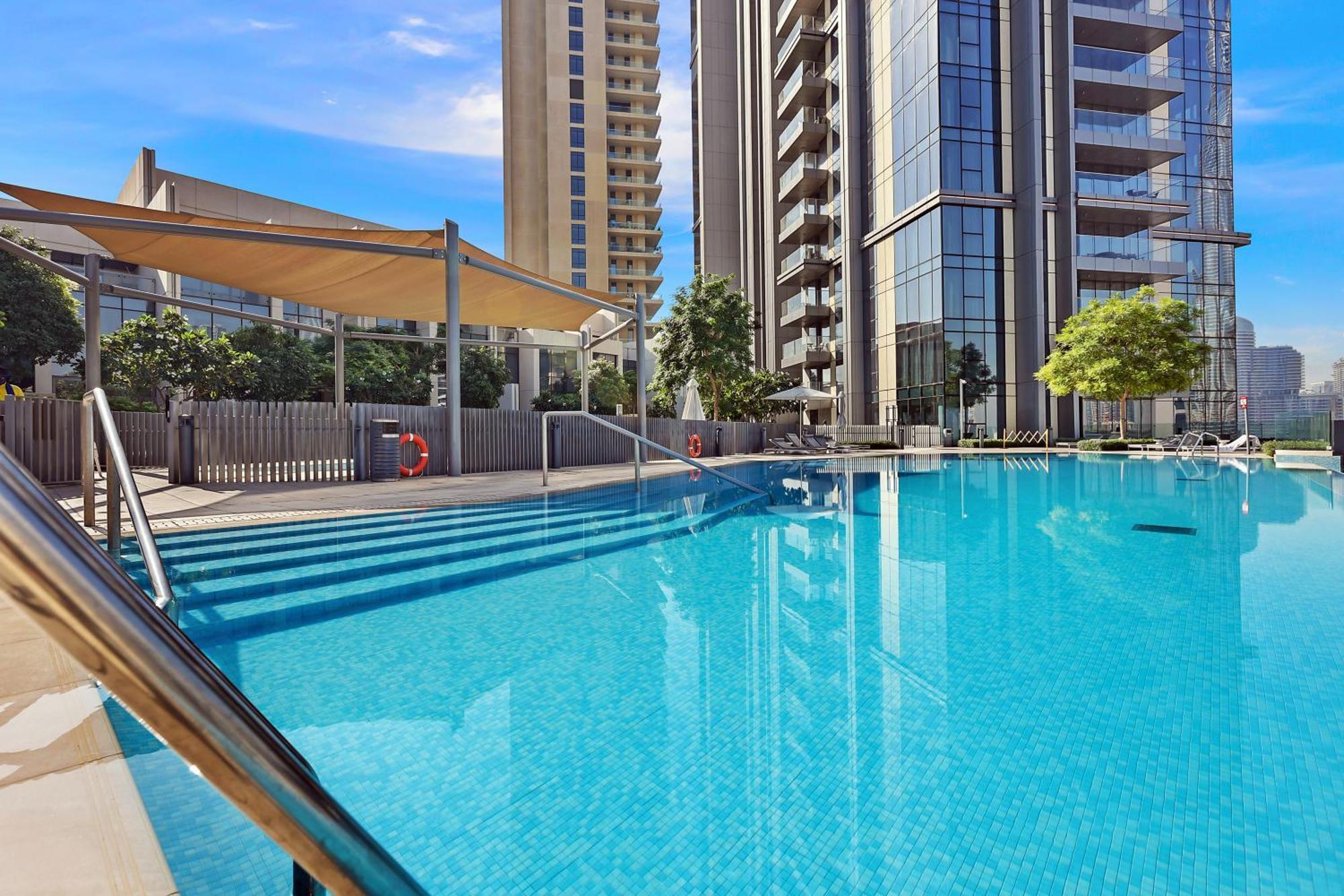 First Class 2Br With Full Burj Khalifa And Fountain View Дубай Екстер'єр фото
